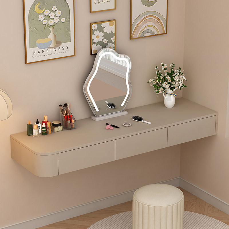 Table de maquillage de chambre - Makeup Beauty Lounge avis et prix