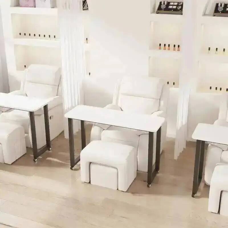 Tables de manucure design mode - Makeup Beauty Lounge avis et prix